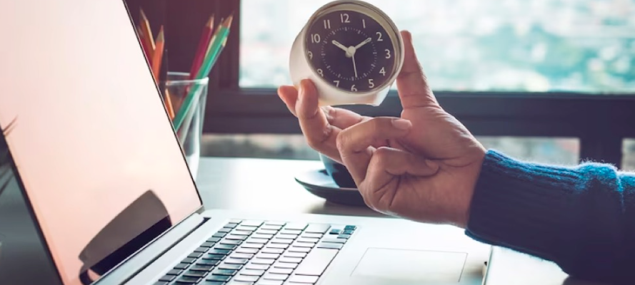 Why Smart Employees Win: Time Management Secrets You Need Now